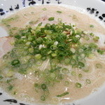 ばりこて - ６９０えん『博多ラーメン(麺：カタ指定)』2014.3