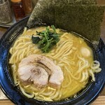 濃厚豚骨ラーメン 濱虎家 - 