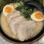 濃厚とんこつ 金沢家 - 