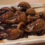 まつをうなぎや - 生ビールセット 910円 (肝串4本)