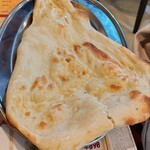 アイキッチン - ナン（でかっ