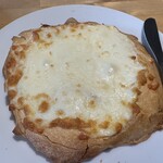 Future Curry Koris - チーズパン