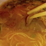 麺屋我ガ - 極薄過ぎて崩れるチャーシュー