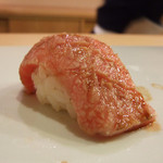 鮨 志の助 - 追加にて炙りトロ①