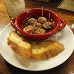 ノリノ穴 - 裏メニュー。マッシュルームと、生ハムのアヒージョ♪