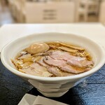 麺処 景虎 ほん田  - 特製鶏だし醤油ラーメン