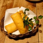 ワイン食堂 ガブガブ - チーズフライ　中のチーズトロトロ(^^)