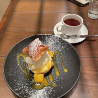 BISTRO DOUBLE - 