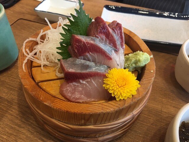 Isomaru Suisan Jusan Nishiguchi Ekimae Ten photo 5