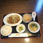 鎮海楼 - 料理写真:回鍋肉定食　880円