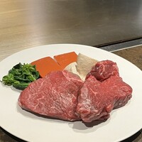 大阪鉄板焼き 神戸牛 TATARA - 