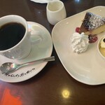 亜羅琲珈 - ケーキセット　¥600