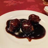全家福 新館 - 黒酢の酢豚