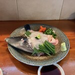 活魚料理 広海 - カワハギお造り