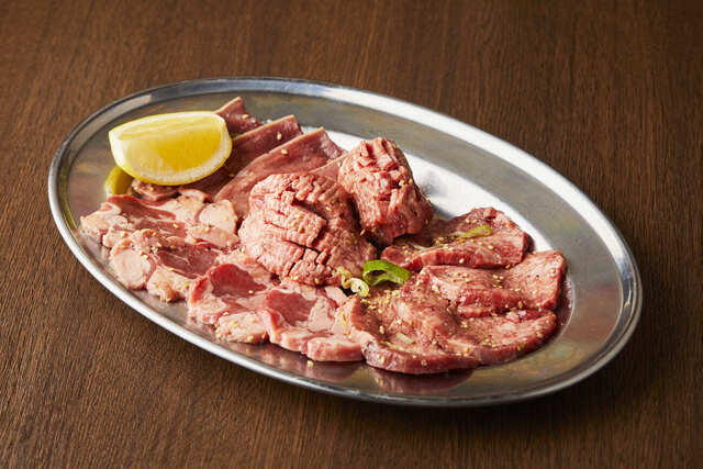 金肉屋のたん盛り合わせ 4種