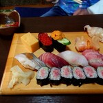 樽寿司 - 3,000円の豪華なコース