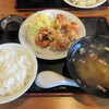 Mam Puku - 唐揚とワンタンスープ定食780円