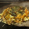 Okonomi Omoni - 「スジ肉ポッカ焼き + チーズ」 ٩( °ꇴ °)۶━╹̻╹̻｡
                
                ソース、マヨネーズ、カツオ、青のりはお好みでアレンジ