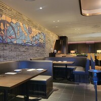 IL PINOLO SKY TERRACE 横浜 - 店内の雰囲気 かなり ゆったりとしたスペースです