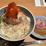 日本橋 海鮮丼 つじ半 - 