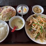 中華料理 東陽閣 - ニラレバ定食780円