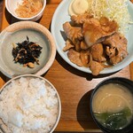 OMA - 生姜焼き定食（1400円）
