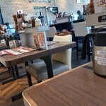 いきなりステーキ - お一人様用のソファ席！居心地い～(^-^ゞ