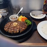 いきなりステーキ - ワインドハンバーグ300gランチ 1460円