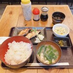 Maruuo - 銀だら定食、1,200円。
