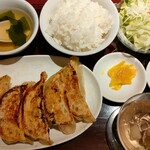 サンコウエンチャイナ・カフェ アンド ダイニング - 