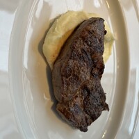 37 Steakhouse & Bar - 