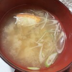 海光房 - カニ味噌汁