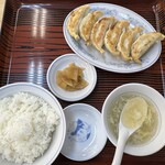 ぎょうざの満洲 福生西口店 - 