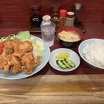 園春 - 唐揚げ定食