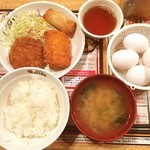 さくら水産 - 今日はに東銀座に来てお仕事だったので、500円の居酒屋さんランチ。ご飯少なめにしました。^_^