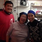 Aoyama - お母さんとじんくん、かずこさん、みんな笑顔がサイコー！いつも美味しい料理をありがとうございます。