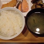 ジョナサン - ご飯、味噌汁