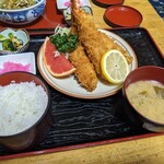 知多屋 - 海老フライ定食