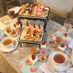カフェ＆ダイニング ゼルコヴァ - 【Strawberry Party Afternoon Tea】