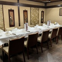 個室中華 頤和園 溜池山王店 - 