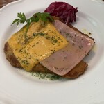 レストラン ピガール - 豚ロースのソテーコルドンブルー風（＾∇＾）