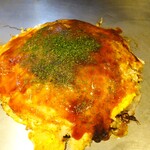 Hiroshima Fuu Okonomiyaki Momijiya - お好み焼き肉玉(そば)えび入りにイカ天トッピング
