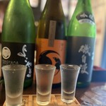 Shuten Nishikawa - 日本酒3種飲み比べ:辛口おまかせでオーダー