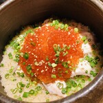 炭火割烹 麻布龍土町 - 鮭といくらの土鍋ごはん