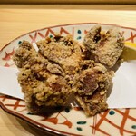 炭火割烹 麻布龍土町 - 丹波黒どりの唐揚げ