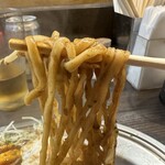 jimbouchouyakisobamikasa - 麺リフト