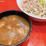 再訪問9回目 つけめん小(300g) 「ニンニクアブラカラメ」(1,090円)