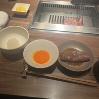 焼肉うしごろ 新宿三丁目店 - 