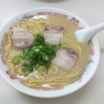 福龍軒 - ラーメン（大盛り）800円