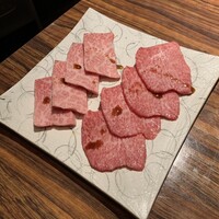 焼肉一頭両騨 町田本店 - 